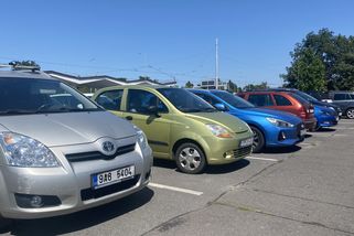 Zákaz soukromého vlastnictví aut se blíží. EU už plánuje první kroky, chce urychleně vymýtit spalovací motory